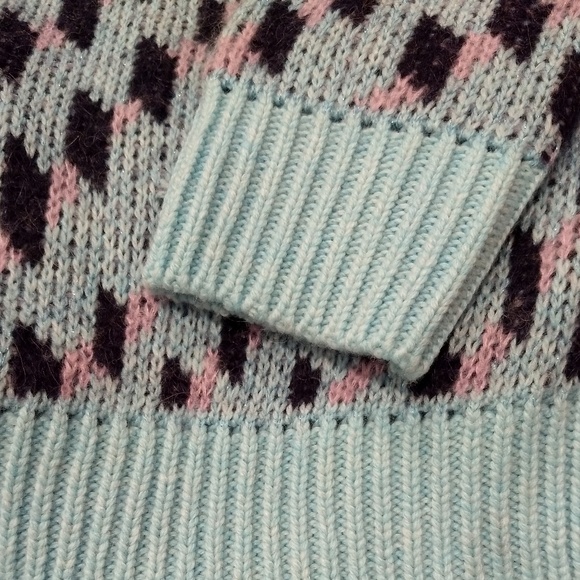 Juicy Couture Exploded Belarus Geo Pullover - Picture 6 of 8